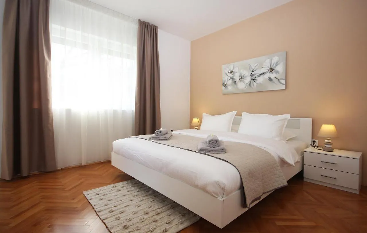 Apartman Nonno Pula Apartment
