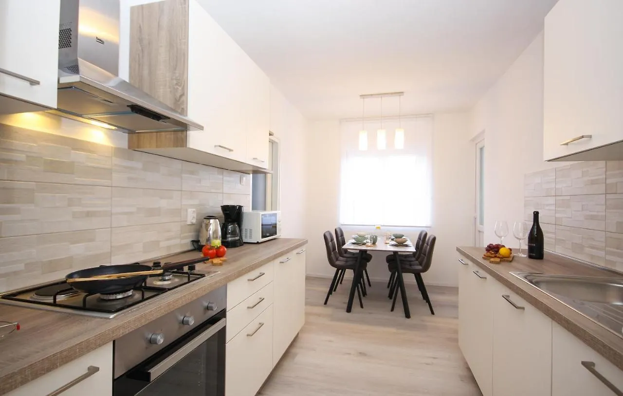 Apartman Nonno Pula Apartment