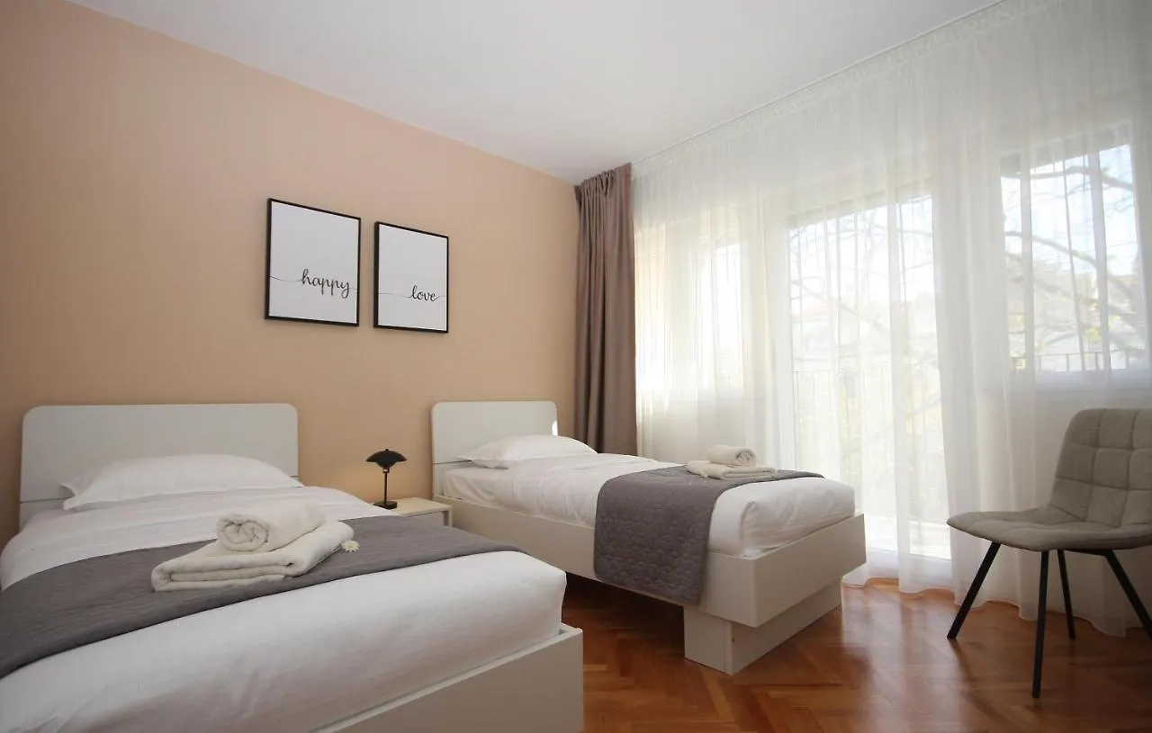 Apartment Apartman Nonno Pula