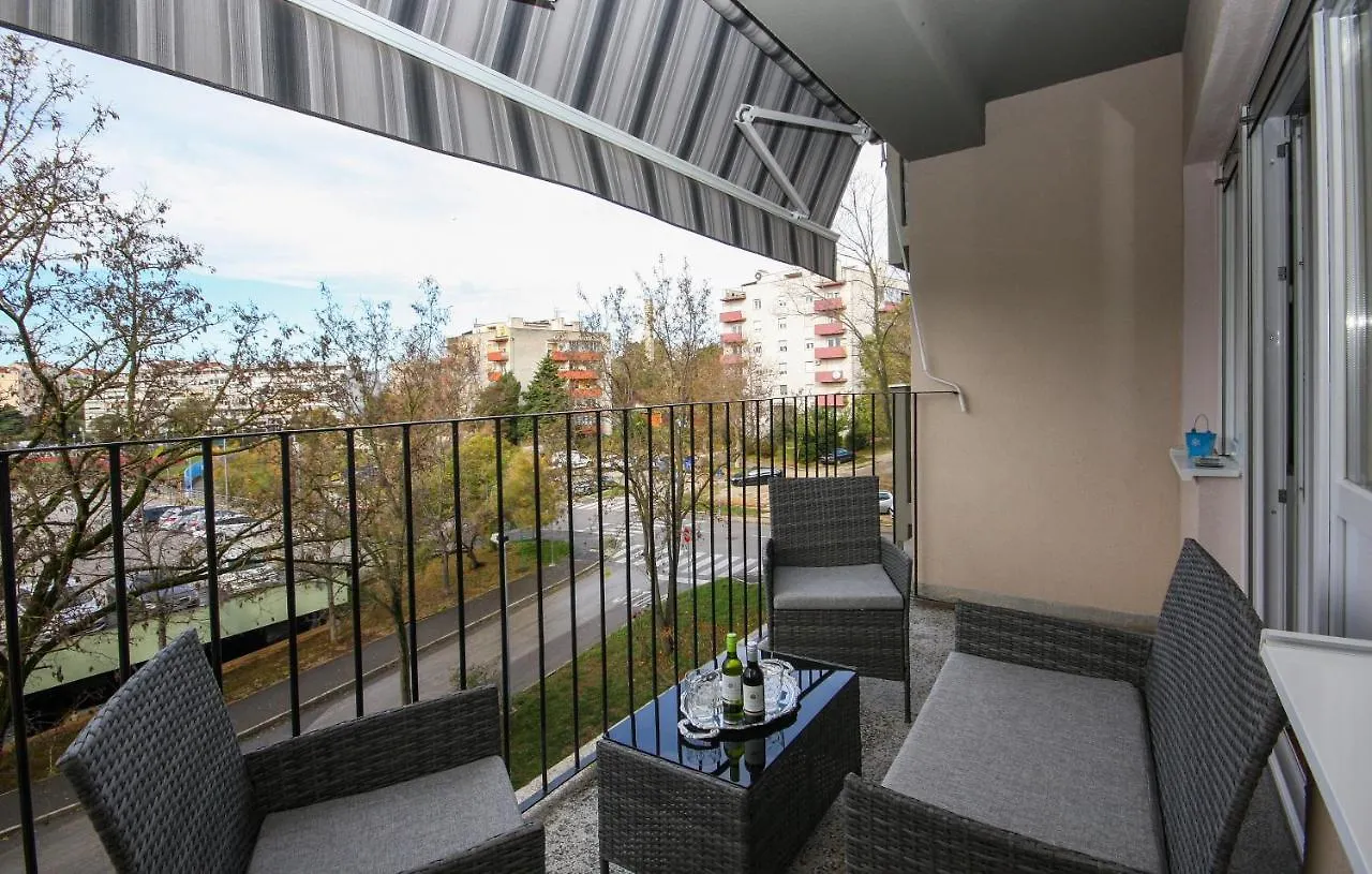 Appartement Apartman Nonno Pula Kroatië