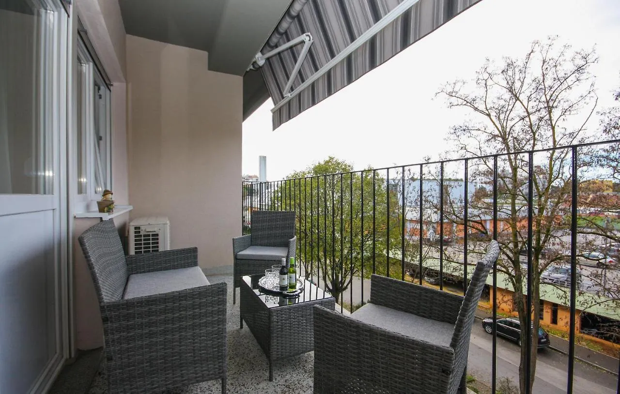 Appartement Apartman Nonno Pula Kroatië